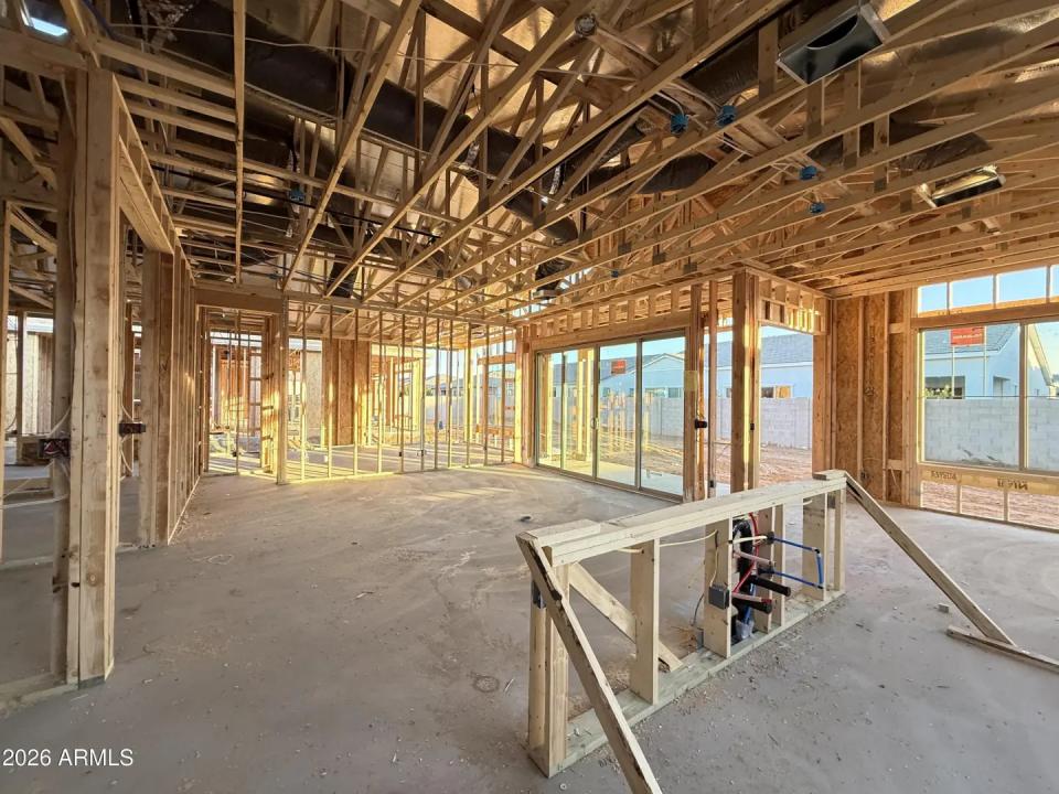 Real Estate Picture 6