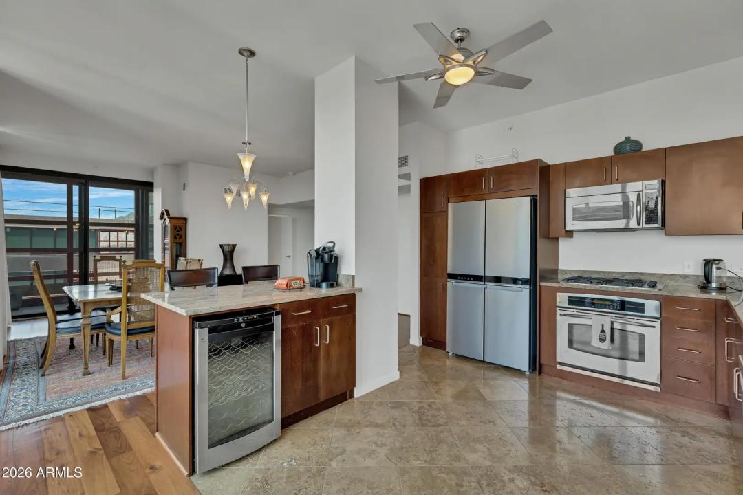Real Estate Picture 35