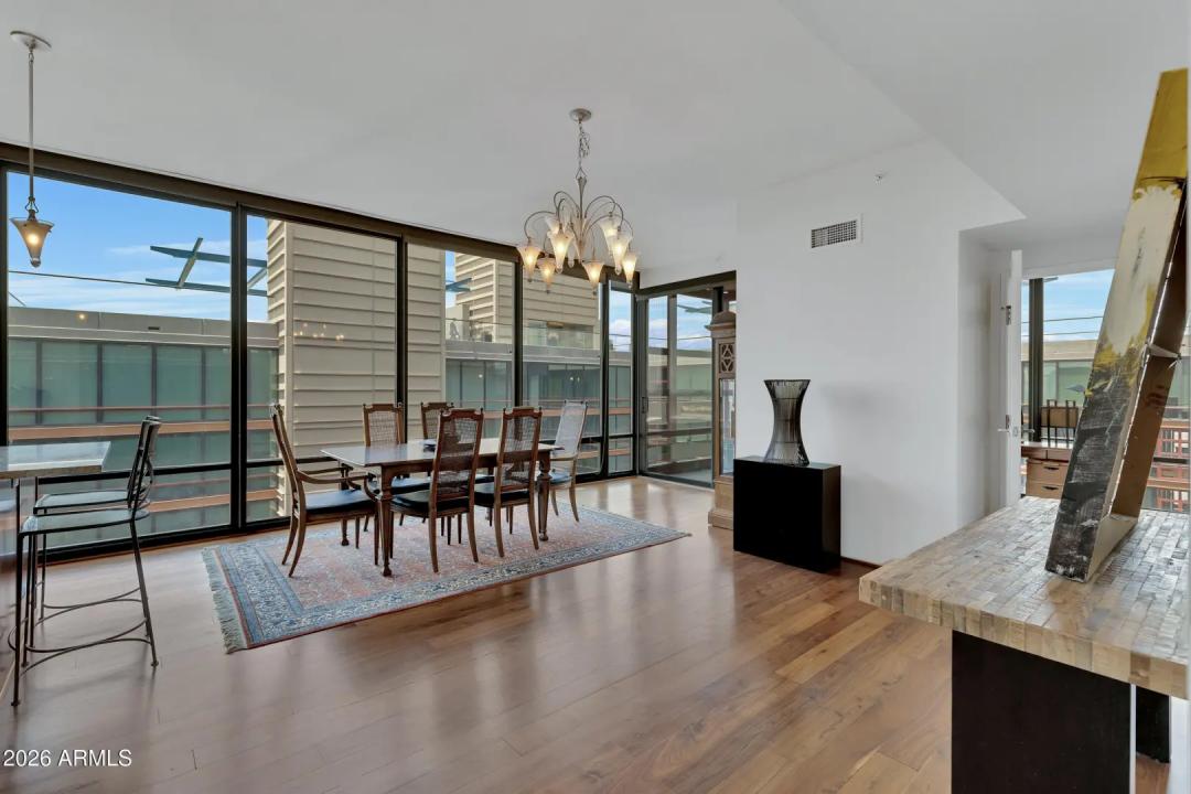 Real Estate Picture 39