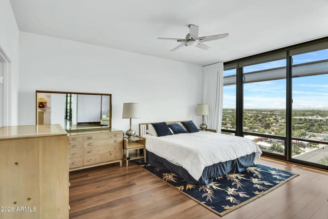 Real Estate Picture 44