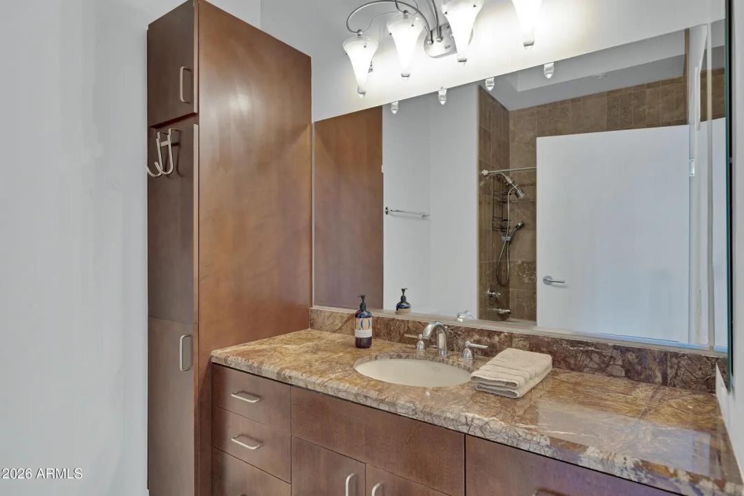 Real Estate Picture 55