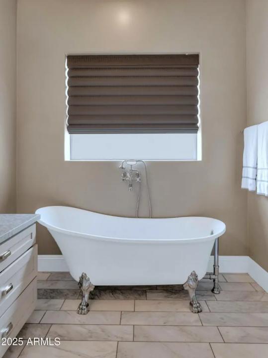 Real Estate Picture 20