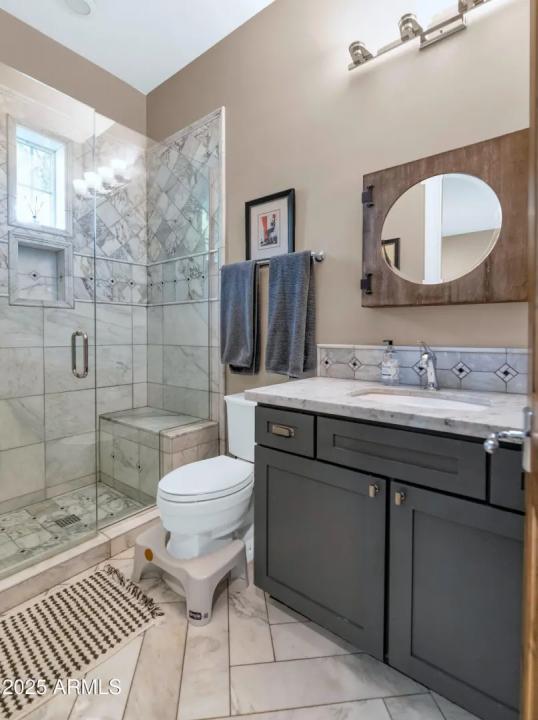 Real Estate Picture 23