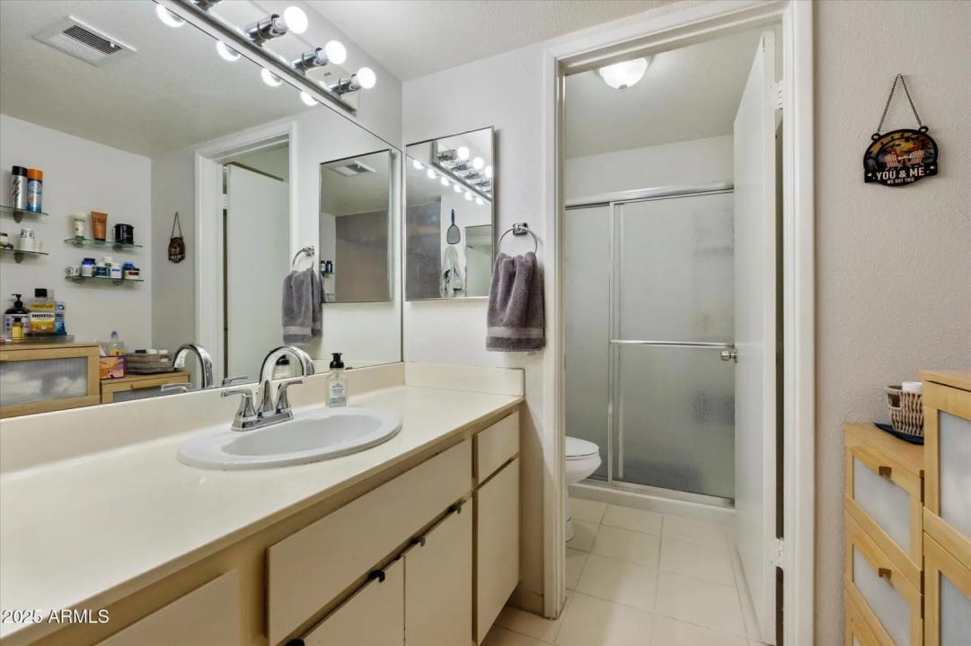 Real Estate Picture 19