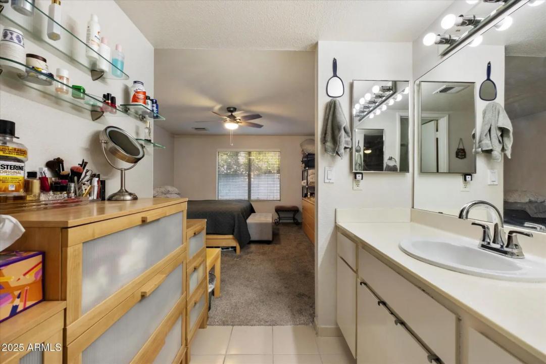 Real Estate Picture 20