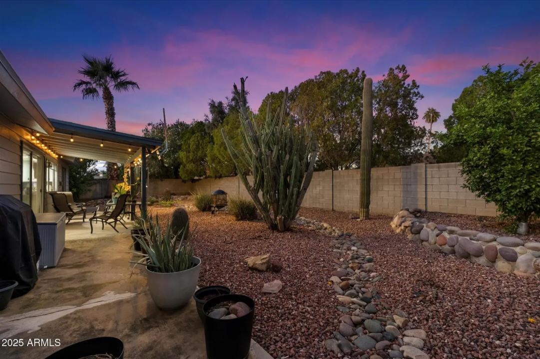 Real Estate Picture 30