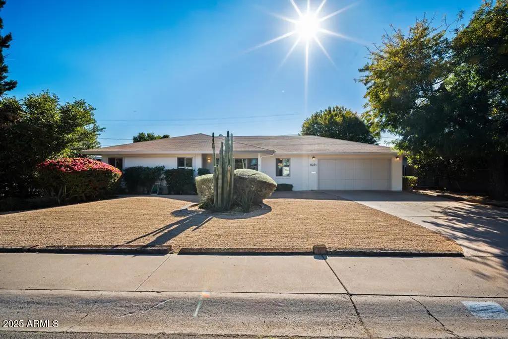 8221 E EDGEMONT Avenue Scottsdale AZ 85257