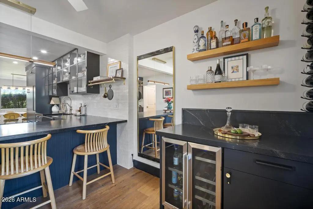 Real Estate Picture 6