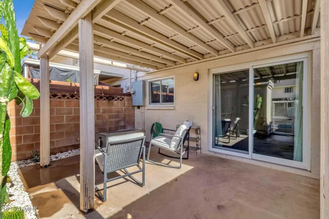 Real Estate Picture 20