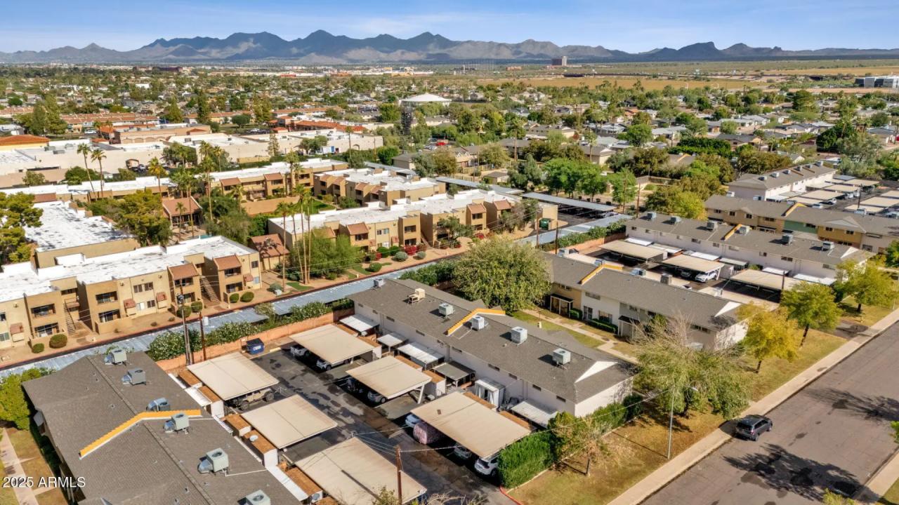 Real Estate Picture 27