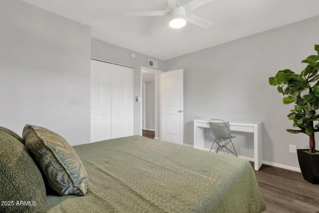 Real Estate Picture 19