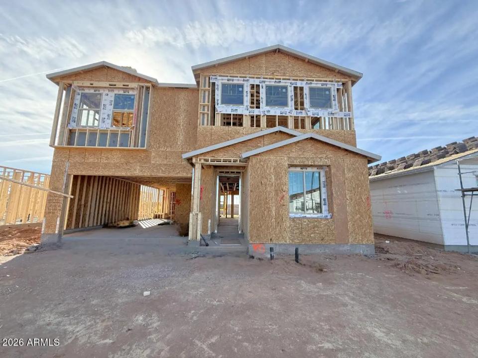 Real Estate Picture 2