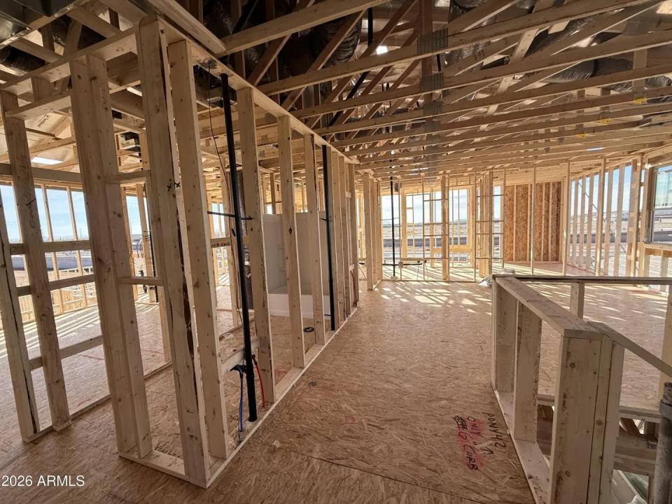 Real Estate Picture 6