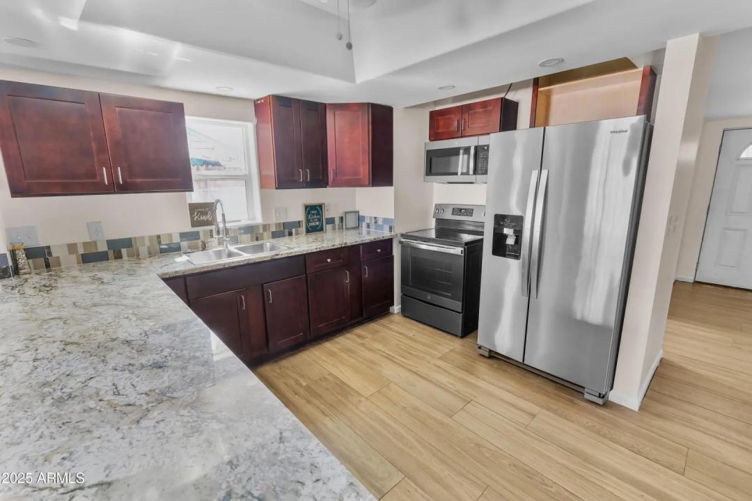 Real Estate Picture 2