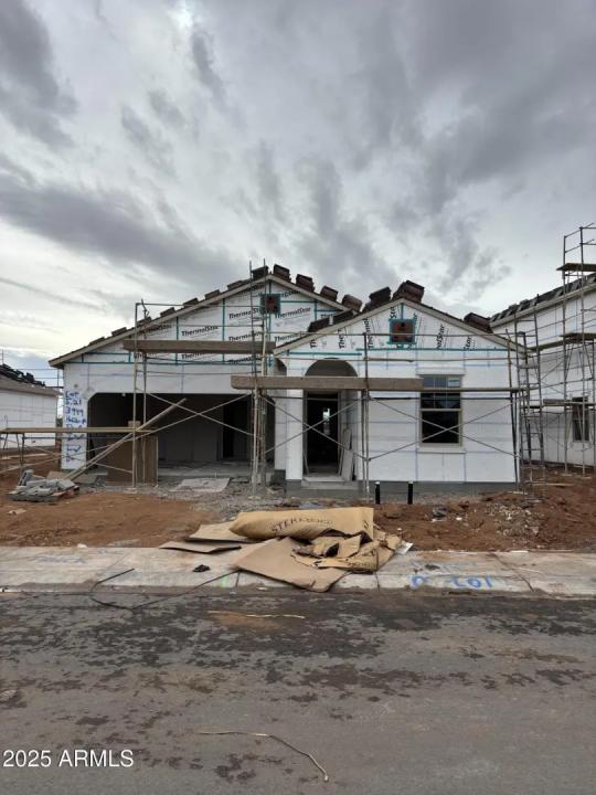 Real Estate Picture 2