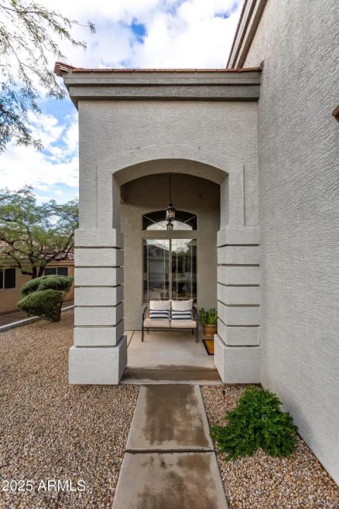 Real Estate Picture 3