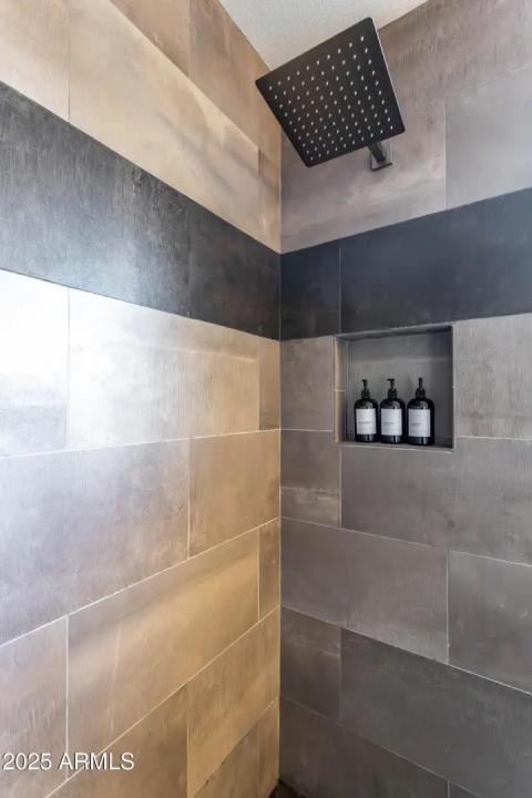 Real Estate Picture 35