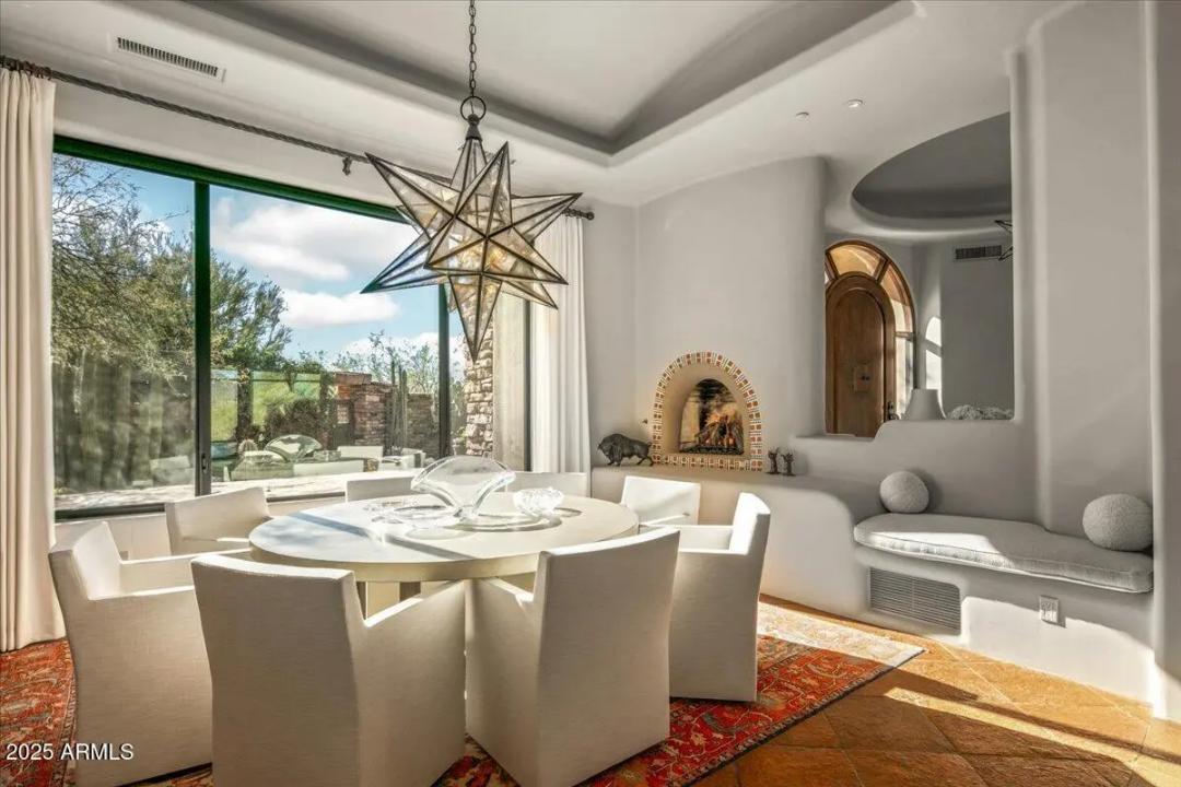 Real Estate Picture 19