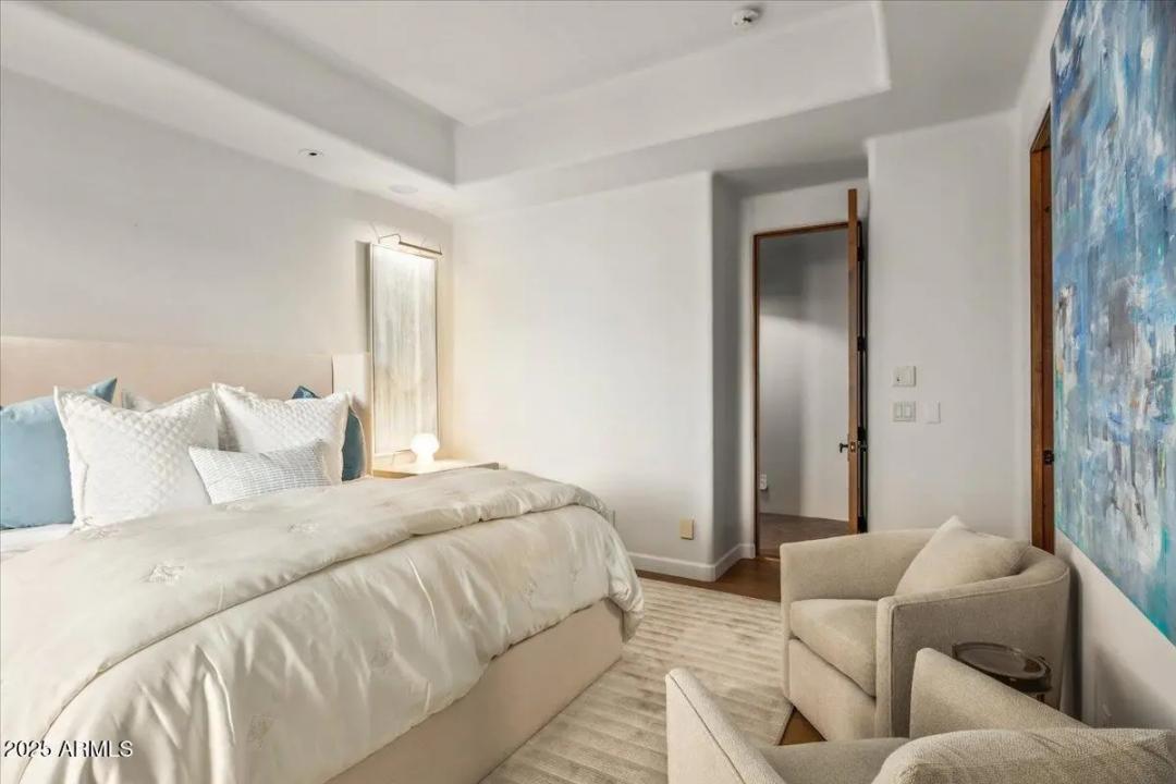 Real Estate Picture 42