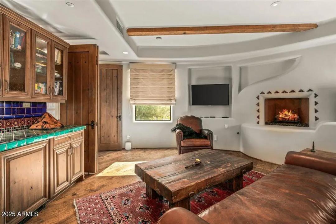 Real Estate Picture 52