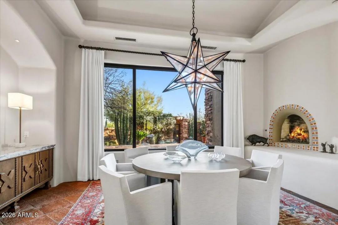 Real Estate Picture 6