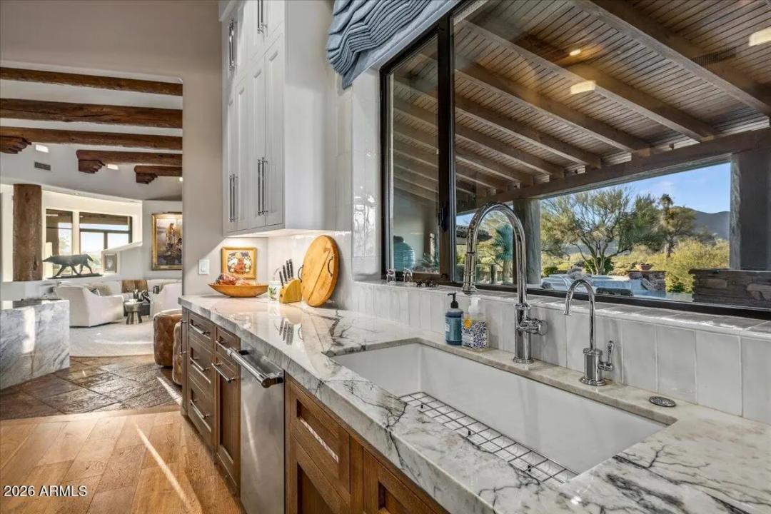 Real Estate Picture 21