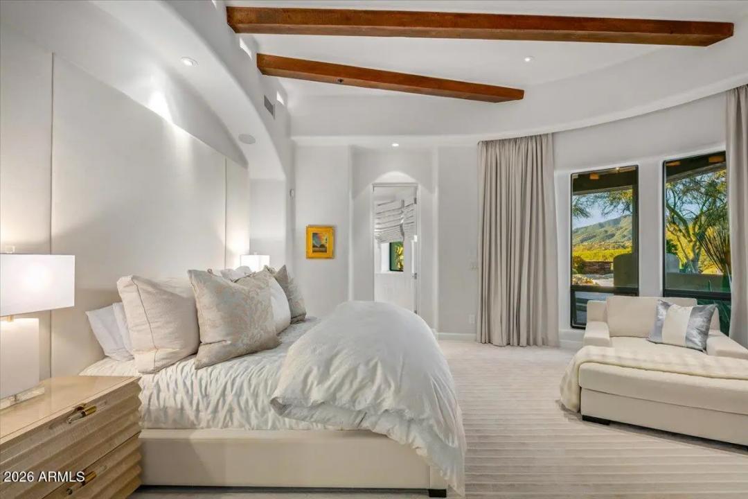 Real Estate Picture 28