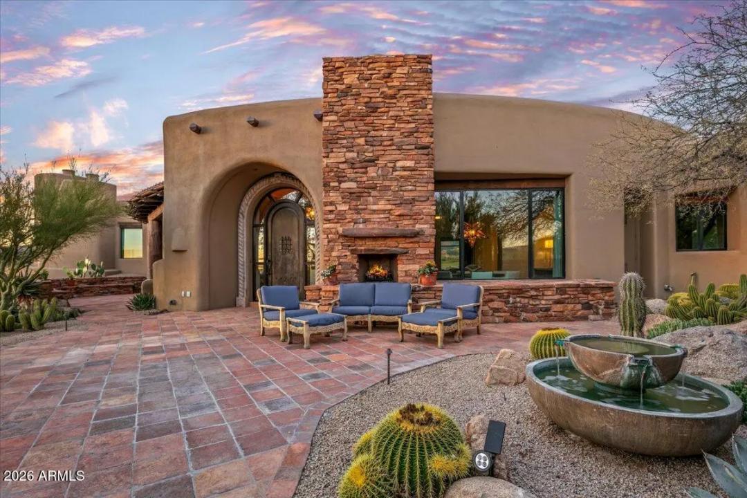 Real Estate Picture 2