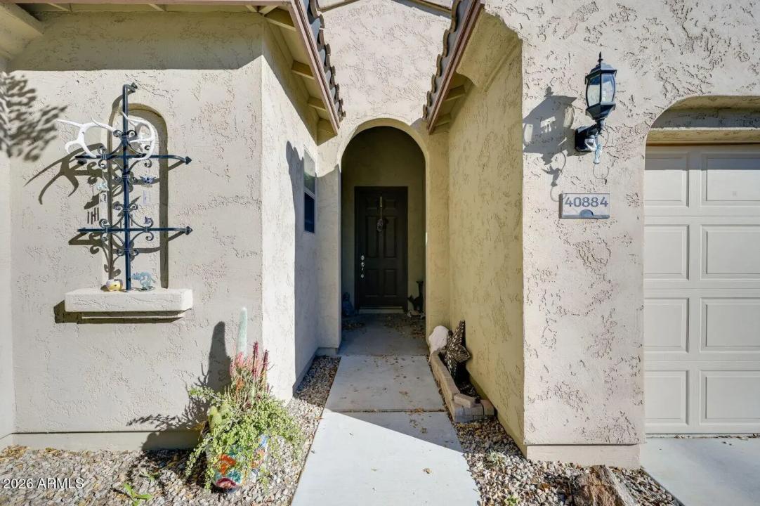 Real Estate Picture 2