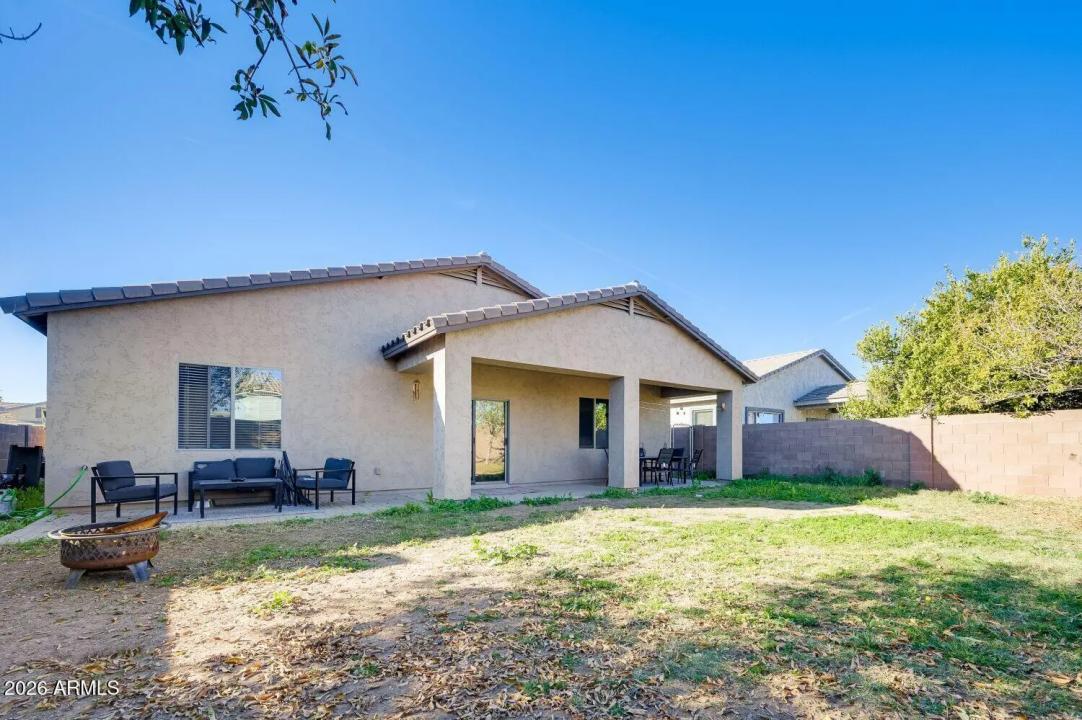 Real Estate Picture 22