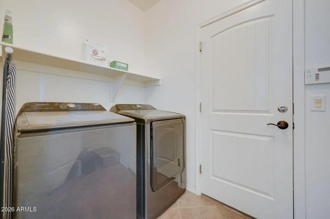 Real Estate Picture 19