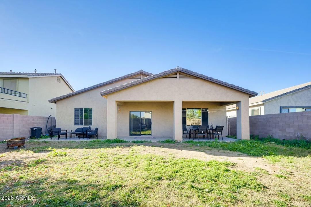 Real Estate Picture 25