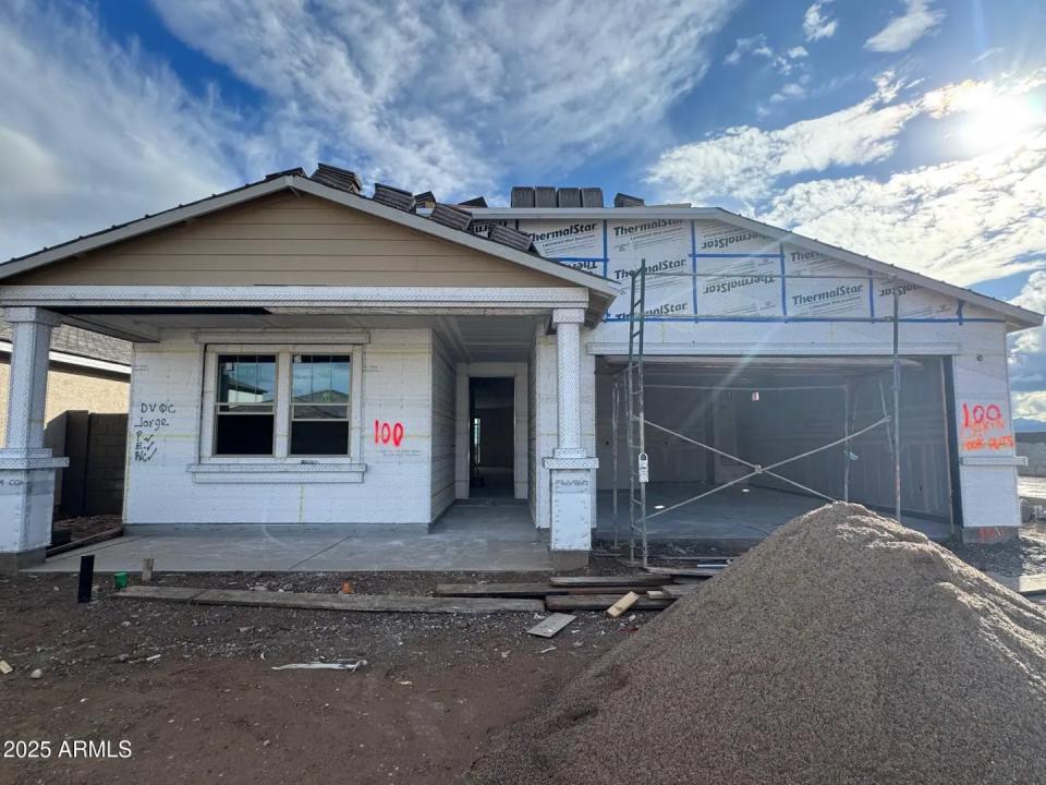 Real Estate Picture 2