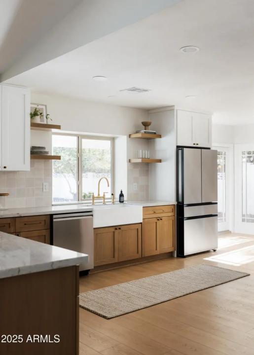 Real Estate Picture 22