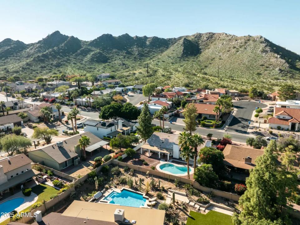 Real Estate Picture 54