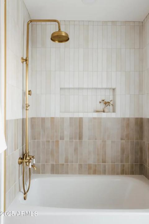 Real Estate Picture 42