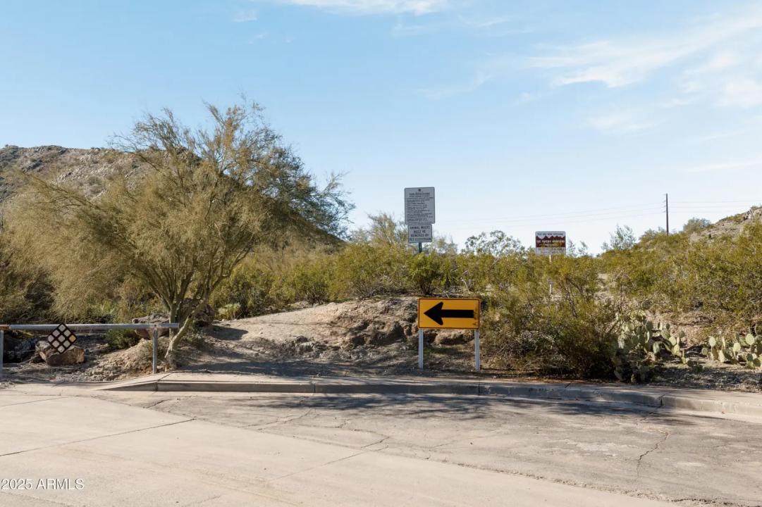 Real Estate Picture 52