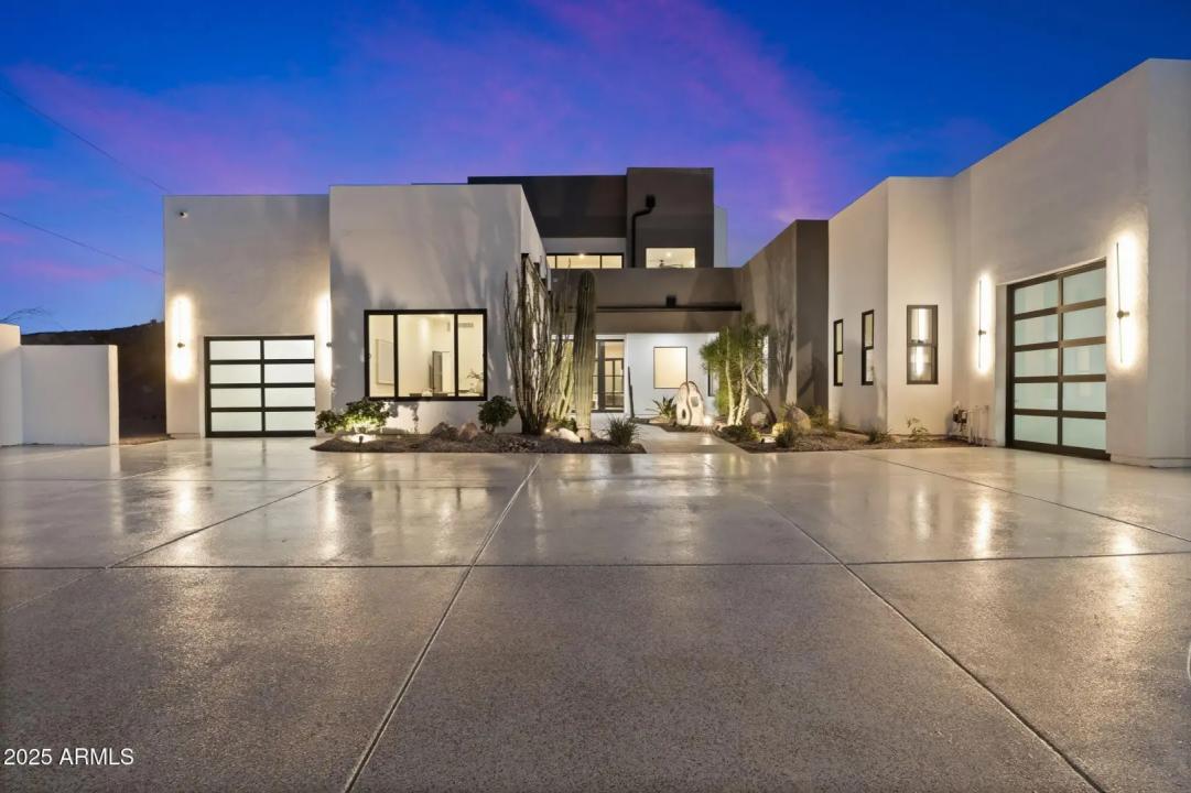 Real Estate Picture 38