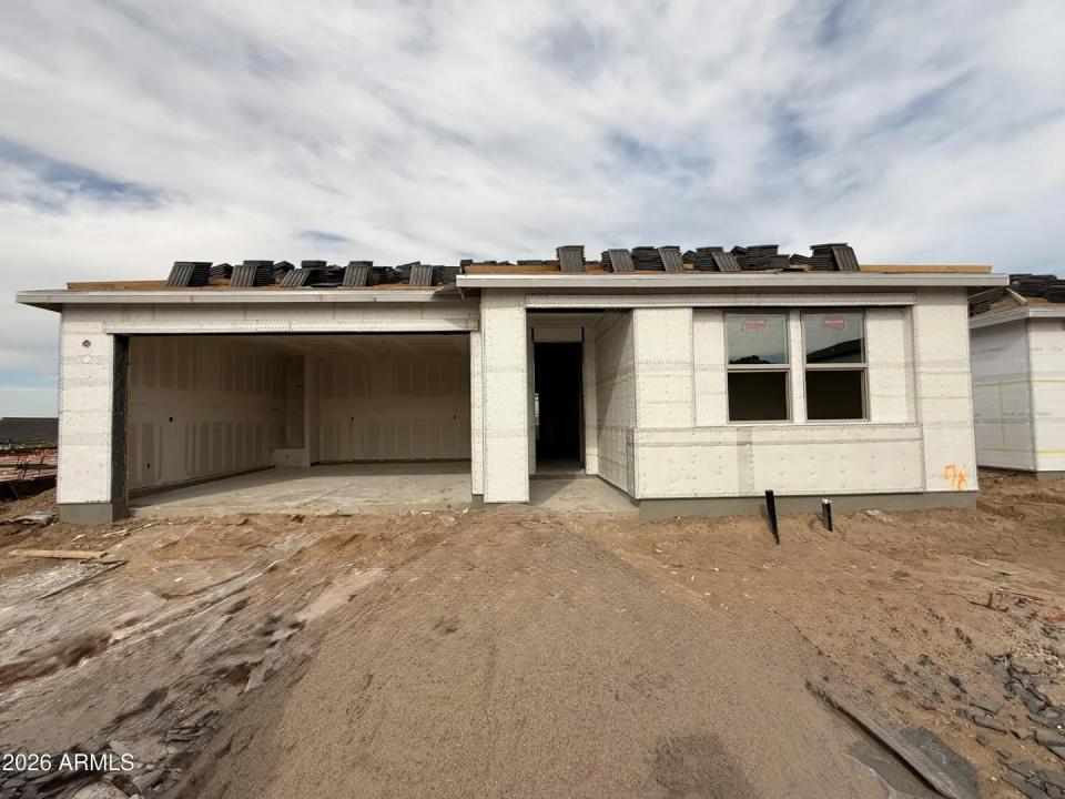 Real Estate Picture 2