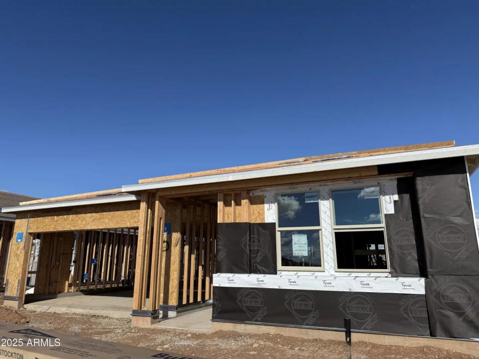 Real Estate Picture 2