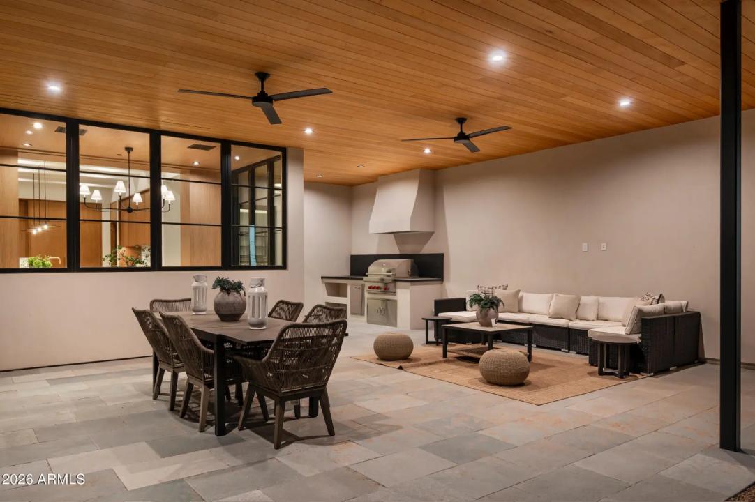 Real Estate Picture 64