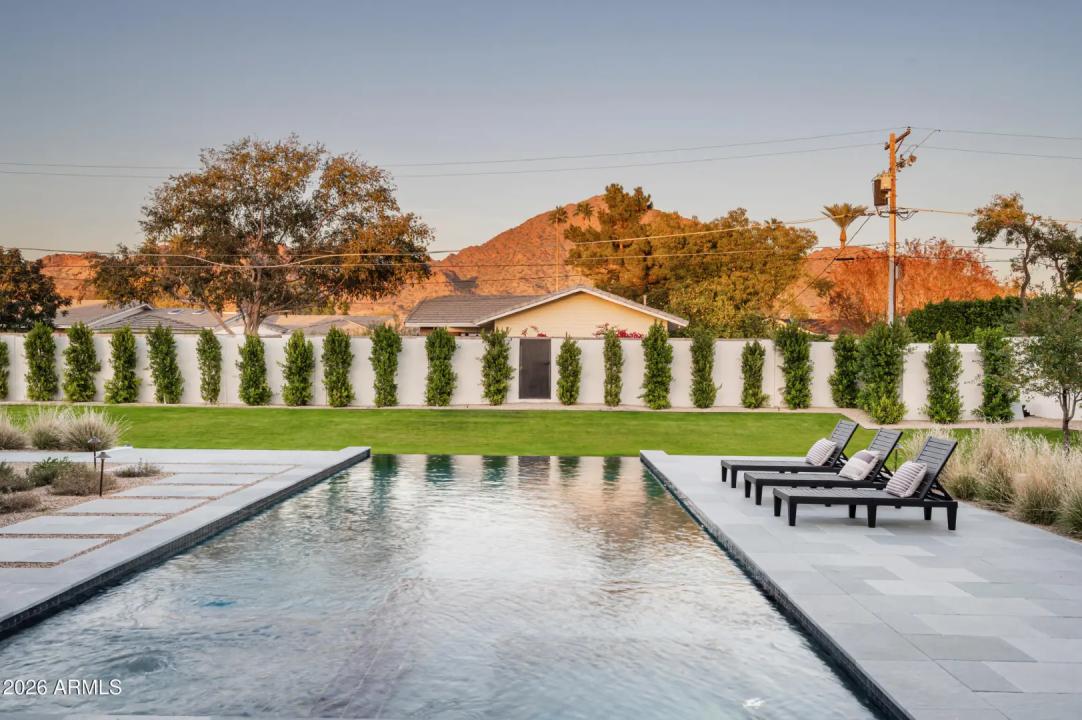 Real Estate Picture 67