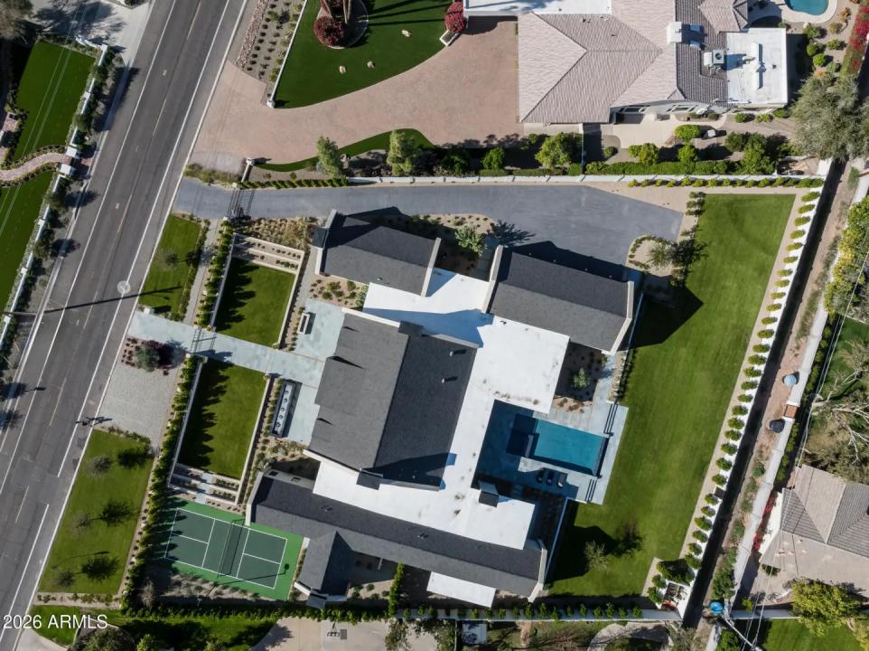 Real Estate Picture 75