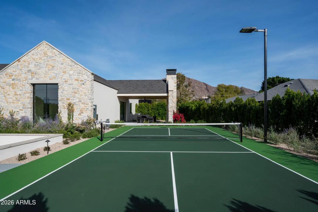 Real Estate Picture 58