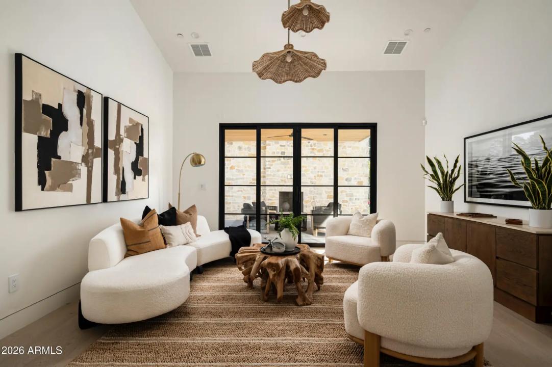 Real Estate Picture 53