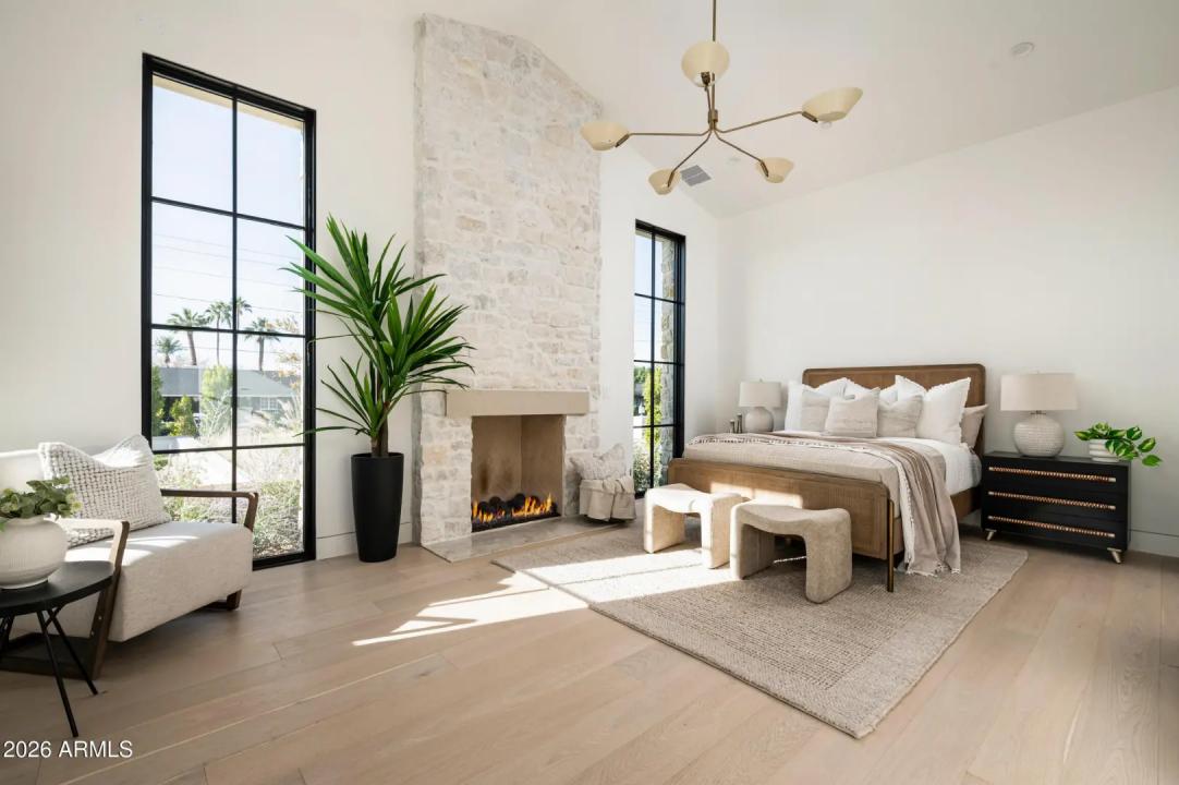 Real Estate Picture 45