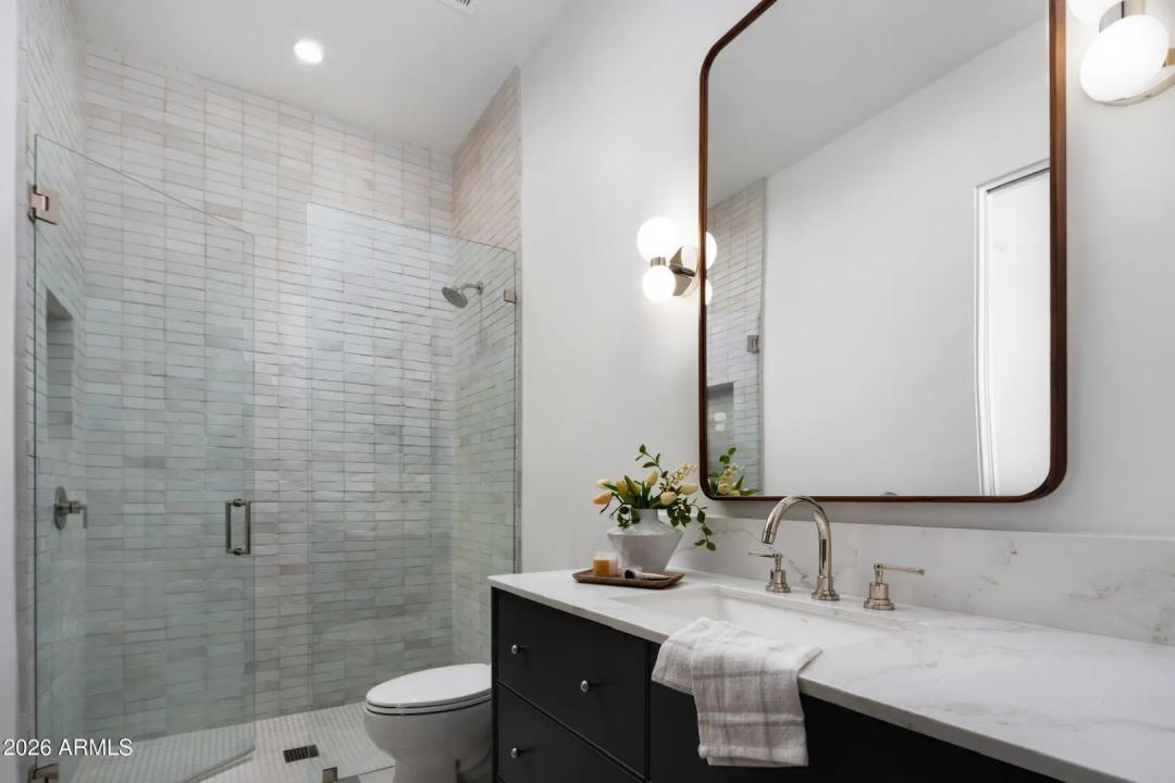 Real Estate Picture 49