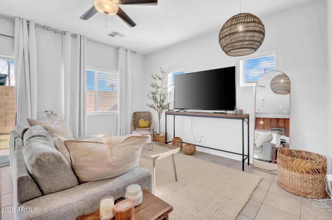 Real Estate Picture 2