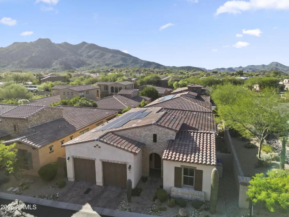 Real Estate Picture 21