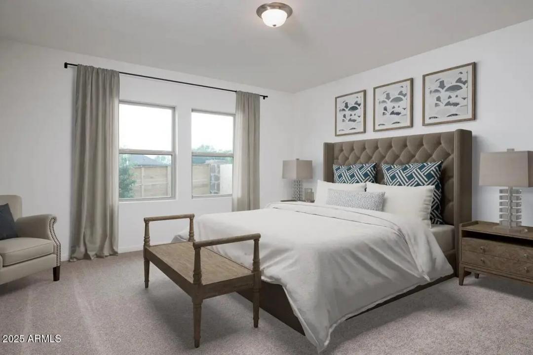 Real Estate Picture 12